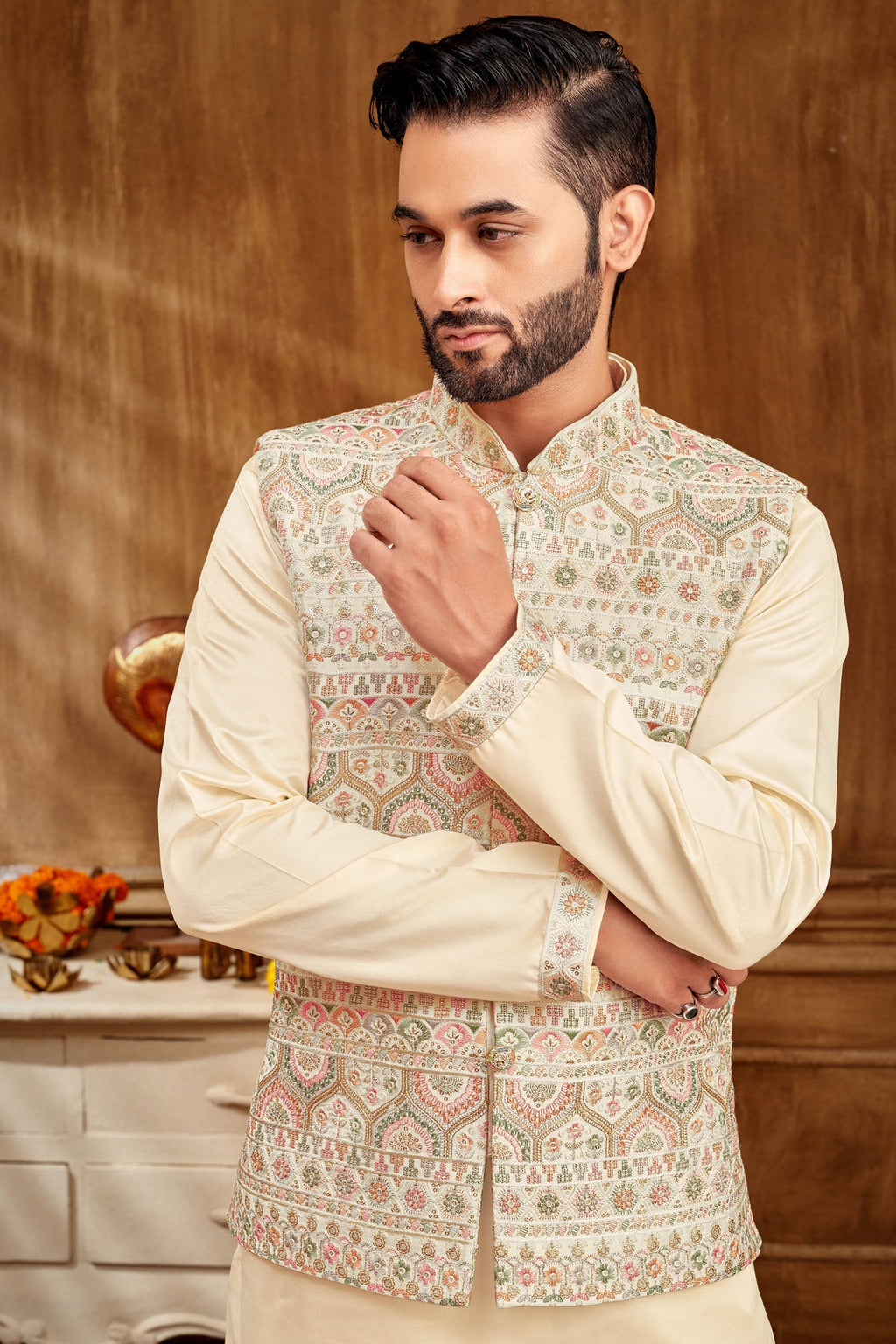 Floral Embroidered Kurta Jacket Set For Men