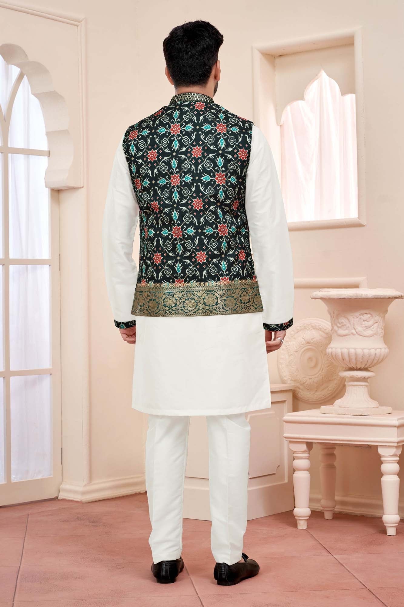 Majestic Black: Embroidered Ethnic Men'S Kurta Jacket Set