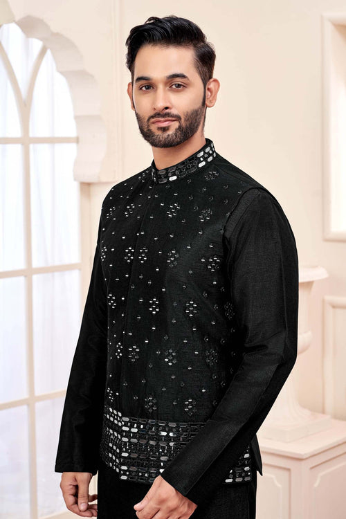 Black Kurta Set With Shimmery Silver Jacket