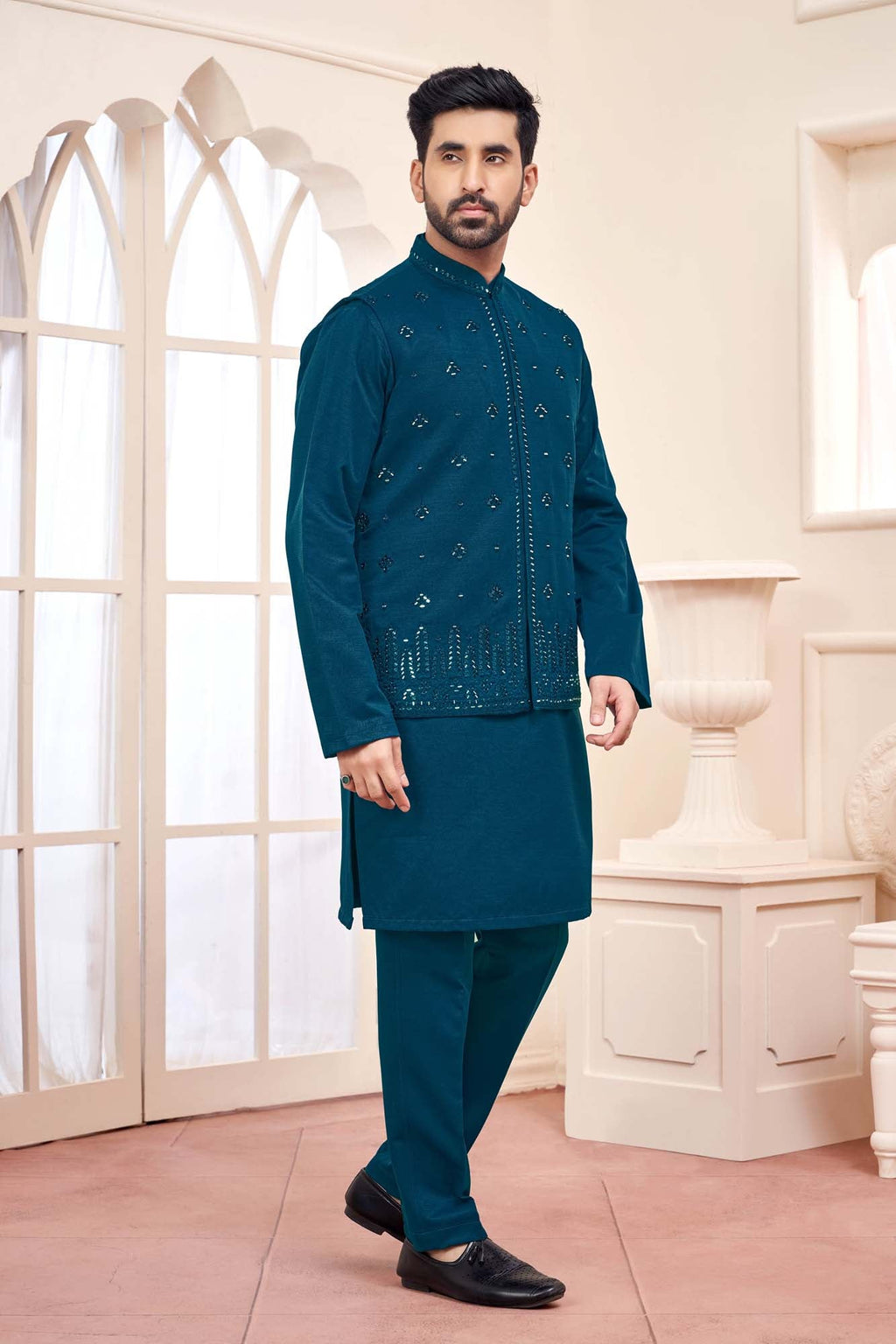 Teal Brilliance: Ethnic Kurta Set With Shimmery Jacket