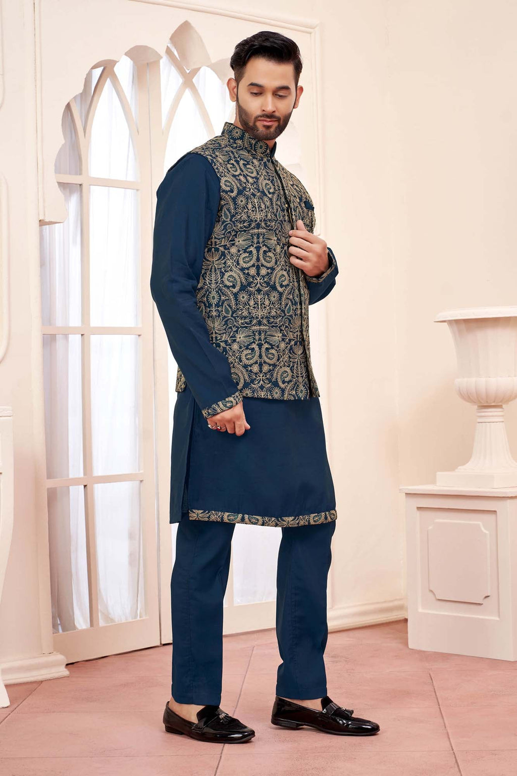 Royal Navy: Ethnic Kurta Set With Gold Embroidered Jacket
