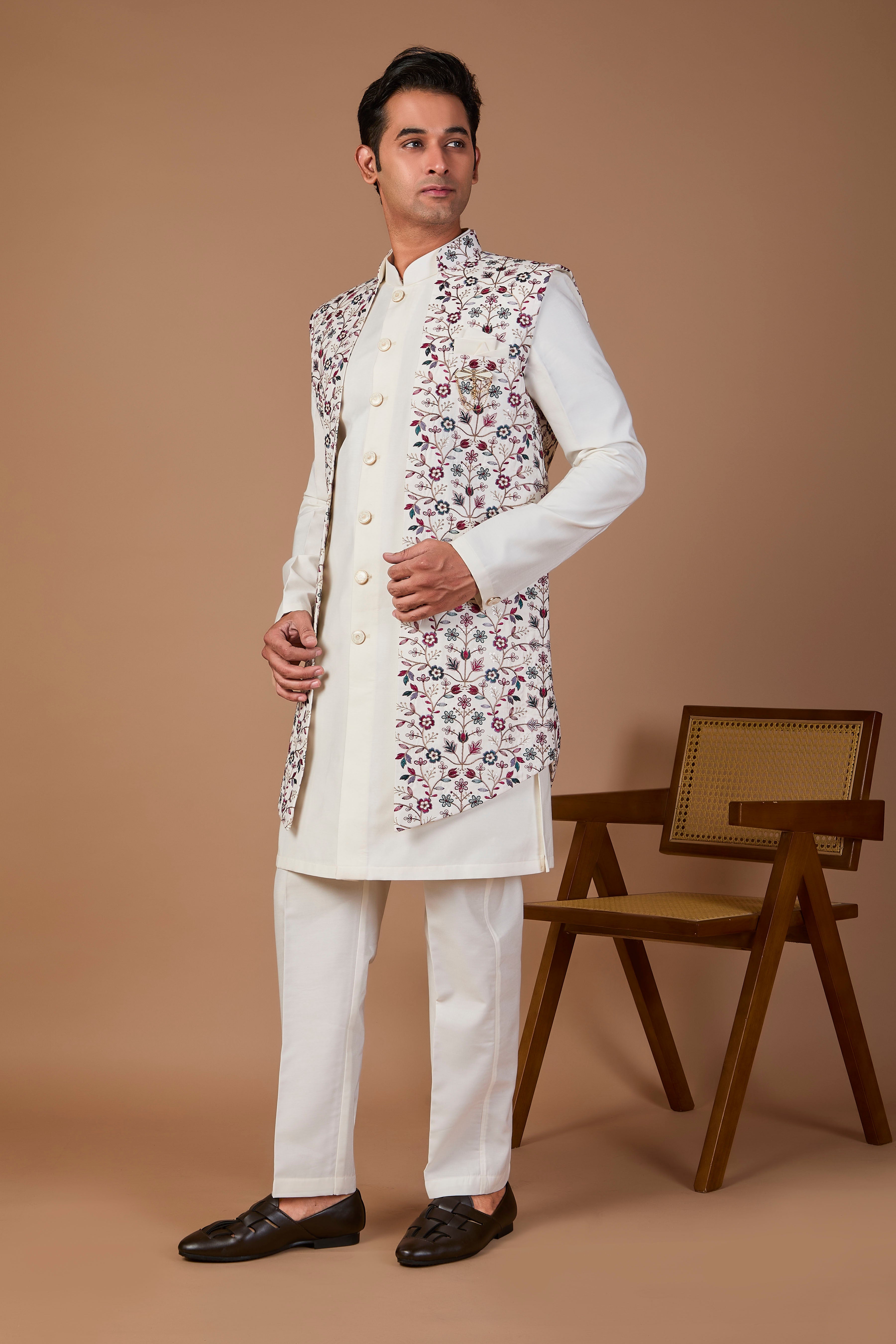 Men’s Off-white Indo-western with Embroidered Work in Raw Silk