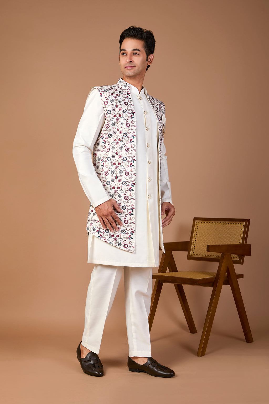 Men’s Off-white Indo-western with Embroidered Work in Raw Silk