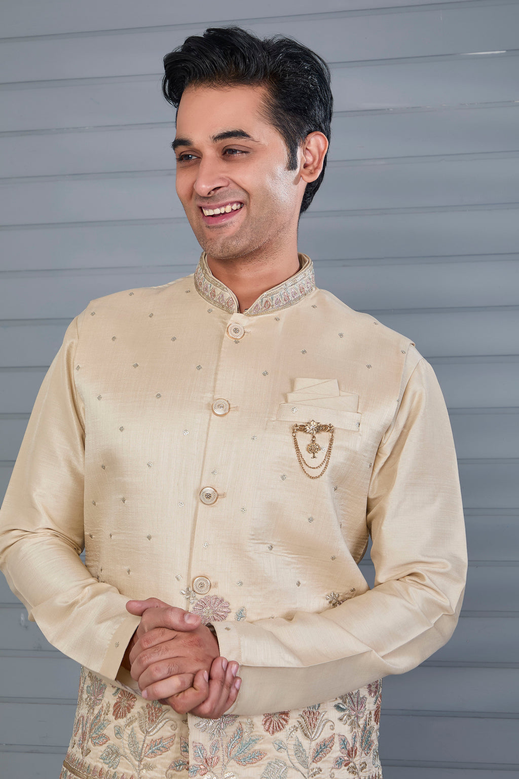 Beige Elegent Men's Kurta Jacket Set for Wedding and Engagement Events