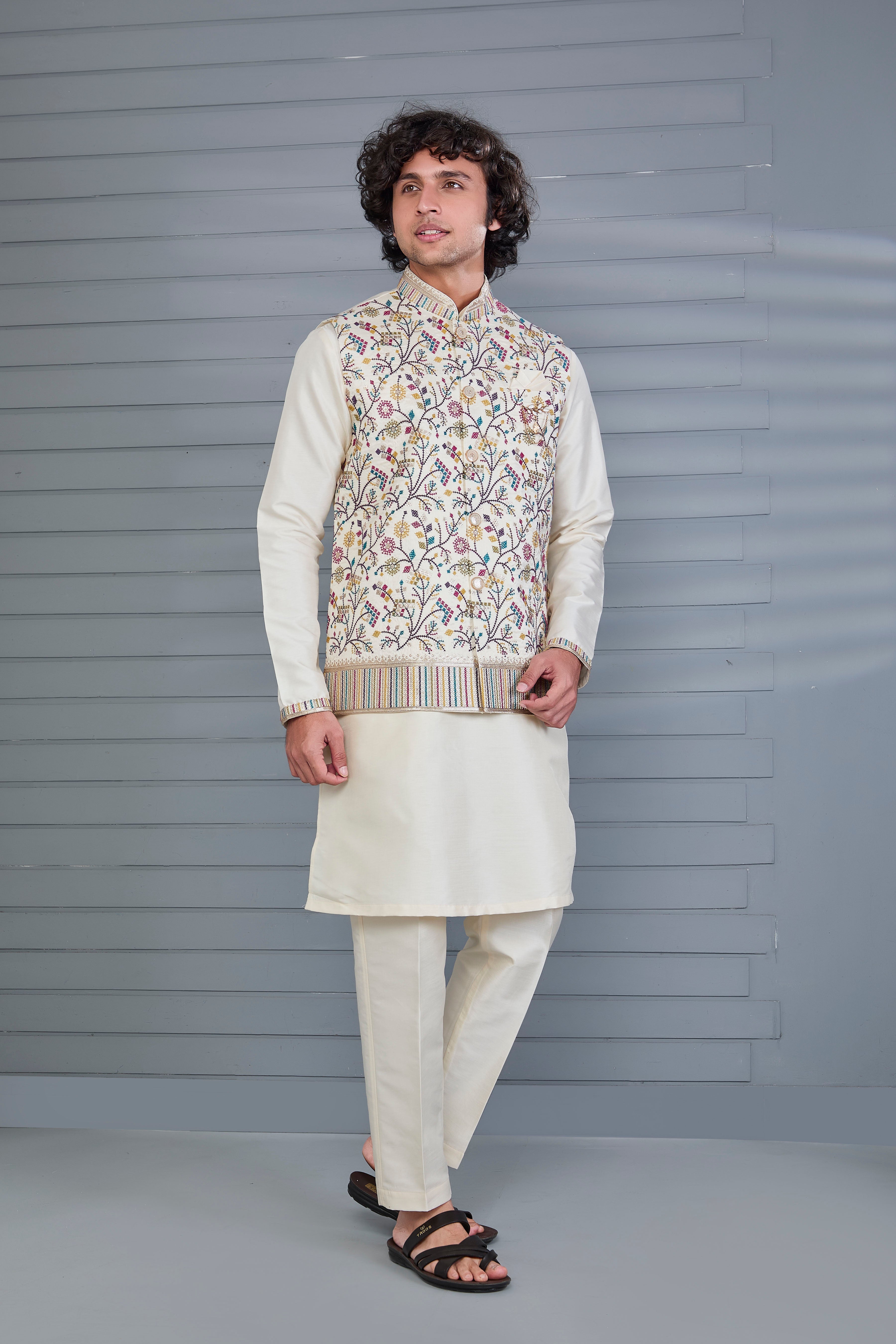 Cream Kurta Jacket Set in Raw Silk Traditional Events For Men