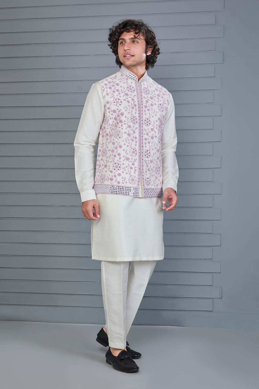Festive Wear Men's Off-white Raw Silk Kurta Jacket Set in Classic Fit