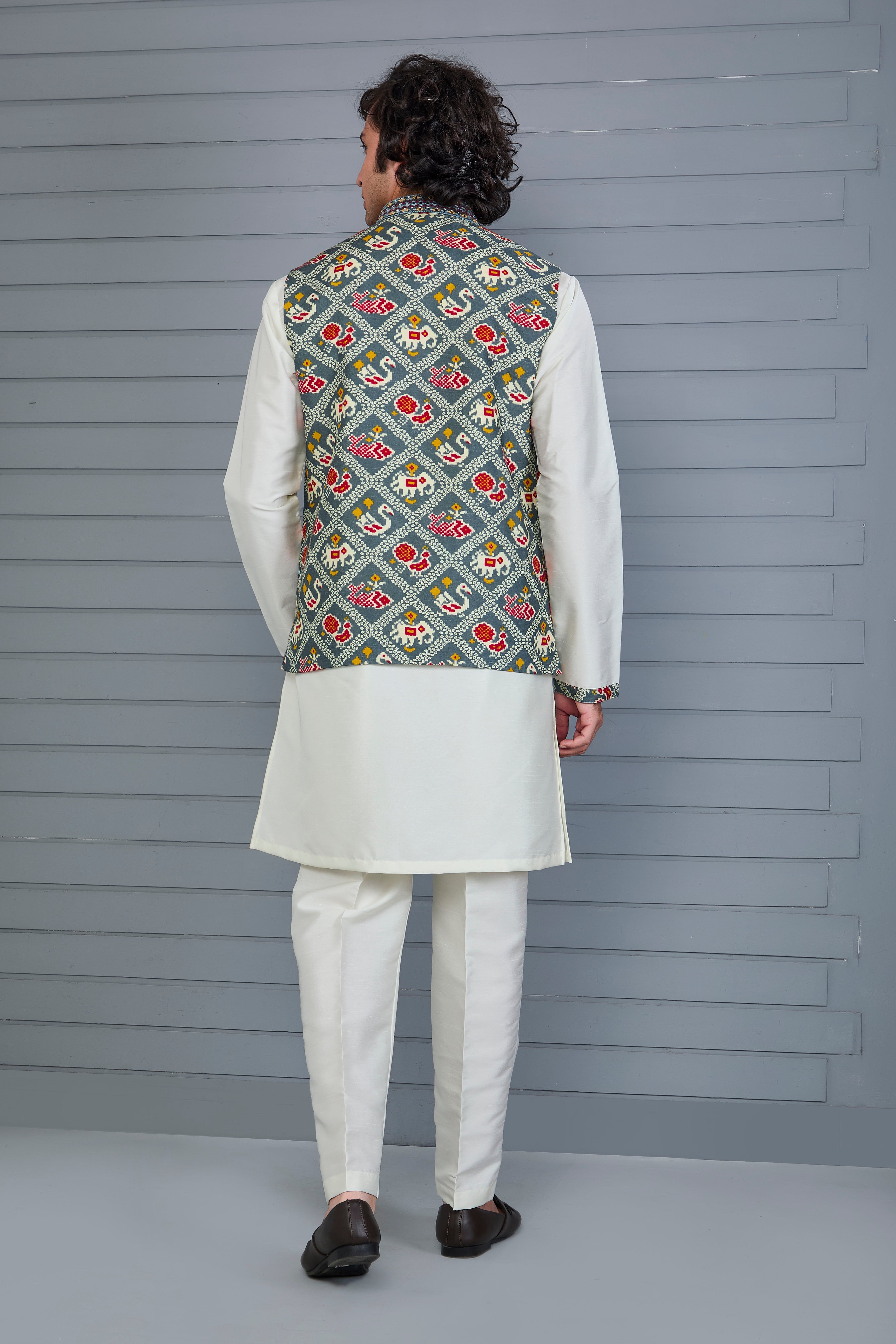 Men’s Printed Kurta Jacket Set in Off white and Grey for Festive