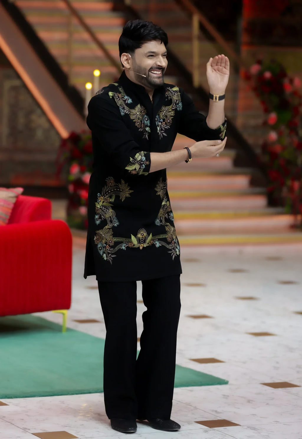 Inspired By Kapil Sharma Signature Look Black Embroidered Kurta with Ballon Pant